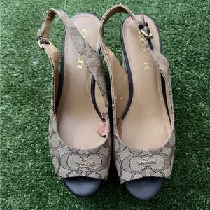 Coach Women's Brown Patterned Slingback Heels